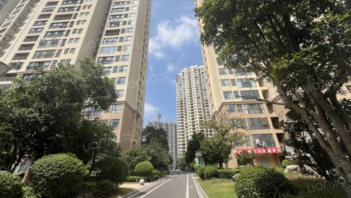 嘉晟国际外景图