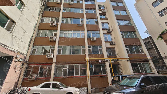 山针宿舍外景图