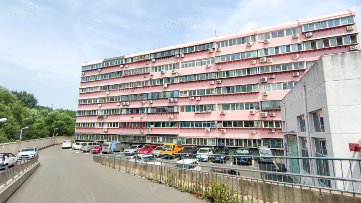 英雄山路201号外景图