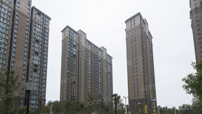 宏安莲城首府外景图