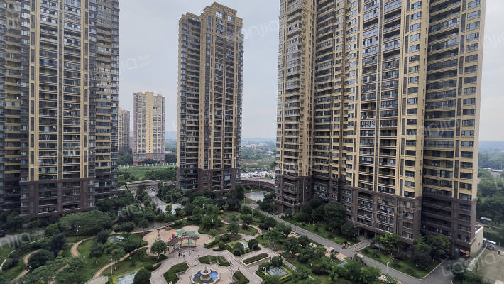 希望未来城外景图