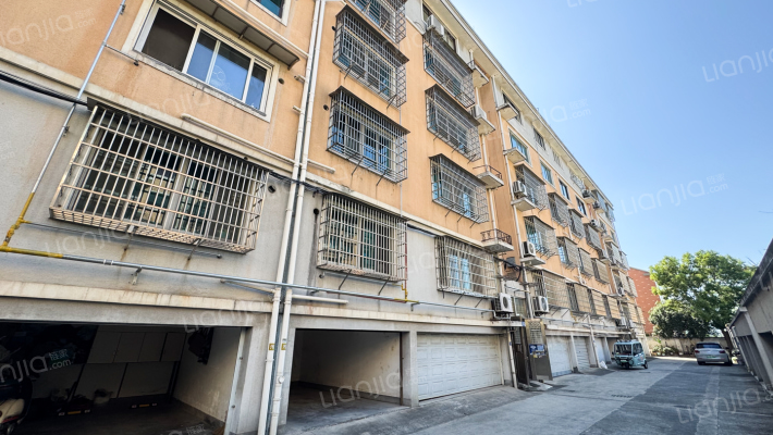 征天印染住宅小区外景图