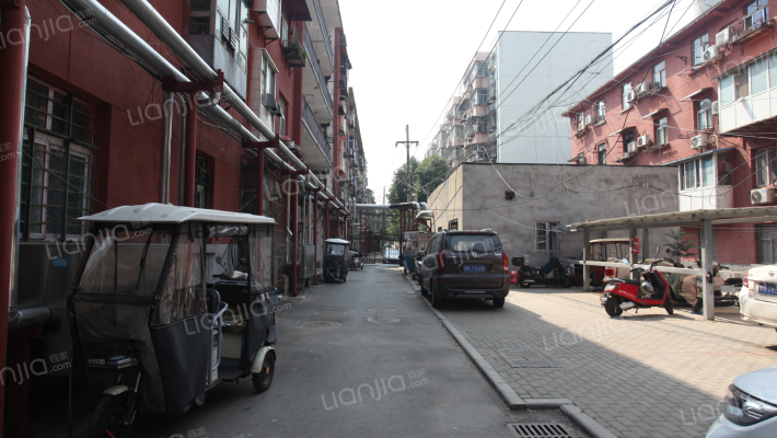 秦岭路5号院外景图