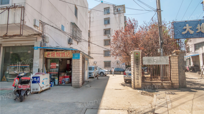 省一建商住小区外景图