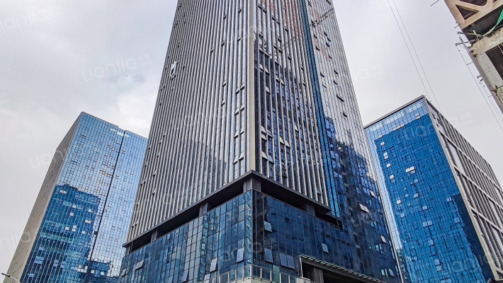 九方广场外景图