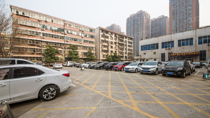 黄河路124号院外景图