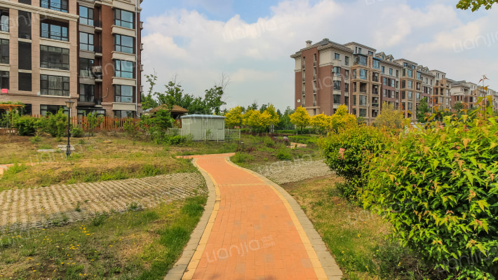 长春中海紫金苑j区房价怎么样中海紫金苑j区房源户型图小区车位交通