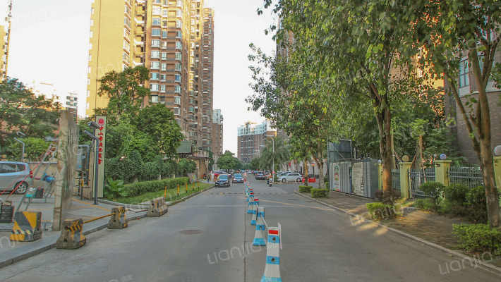 万代公馆外景图