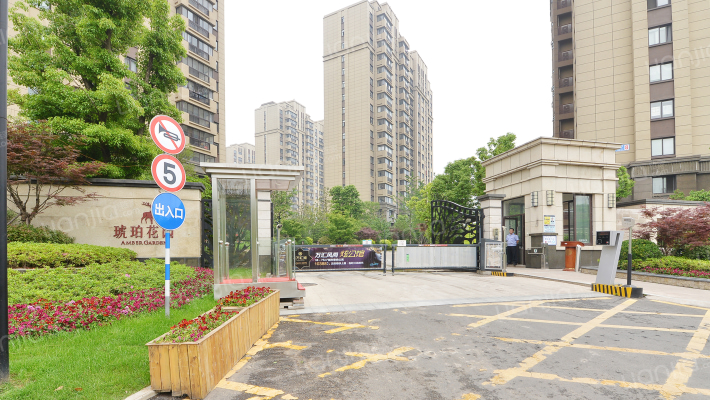 琥珀森林一期外景图