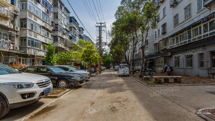 莲花小区外景图