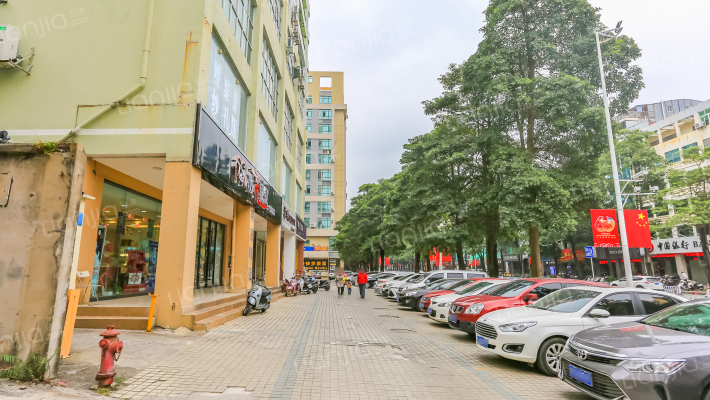 新宇城大厦外景图