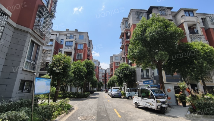 书香名城外景图