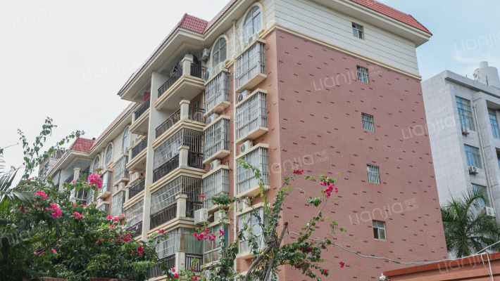 蓉茉大道82号外景图