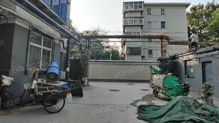 录音机厂宿舍外景图