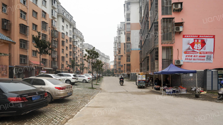 中厚新苑外景图