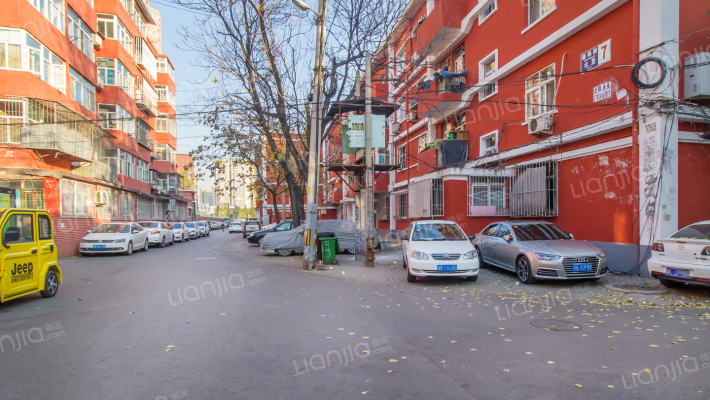 垂杨柳北里外景图