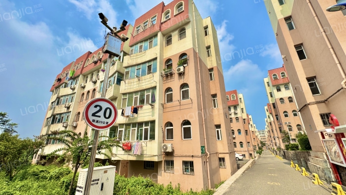 黑山小区外景图