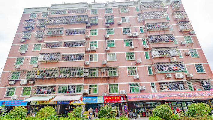 光辉大厦外景图