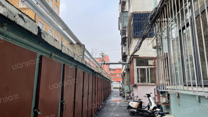 邯郸市中级人民法院家属楼外景图