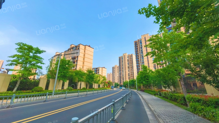 中锐星公元外景图