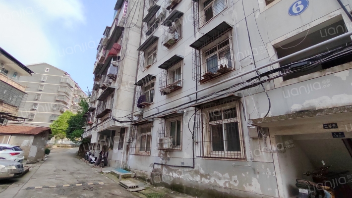 龙头街水产局外景图