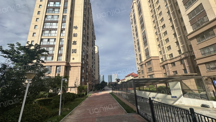 哈船嘉园外景图