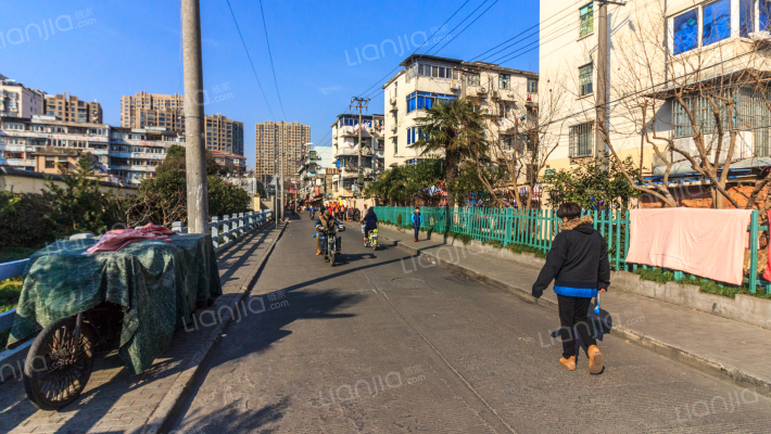 兰田新村外景图