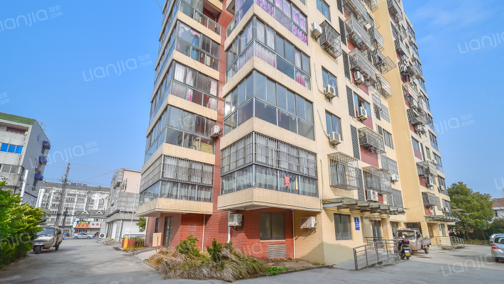 凤凰公寓外景图