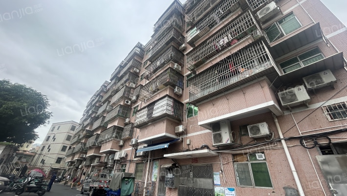 供销社大楼外景图