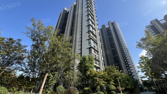 大正水晶森林外景图