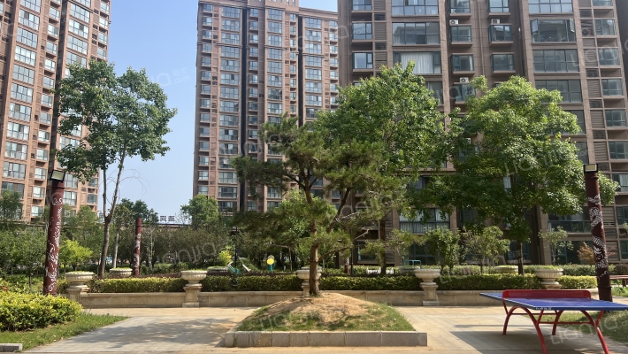 水岸花园北园外景图