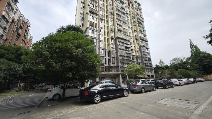 粮食局家属院外景图