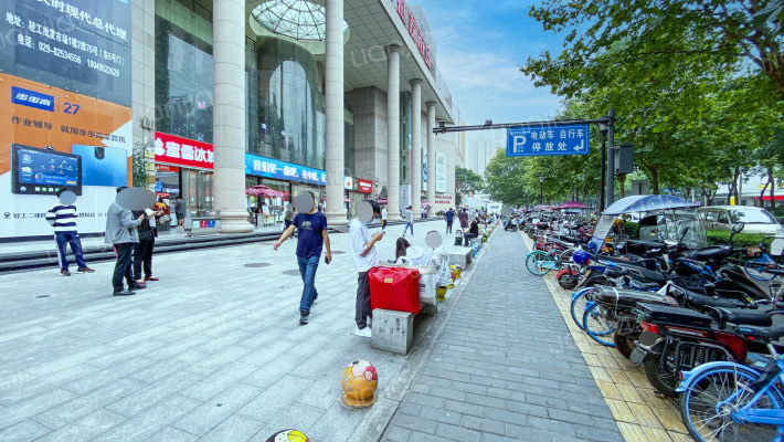 西北轻工批发市场外景图