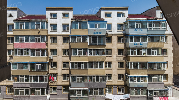 安居小区外景图