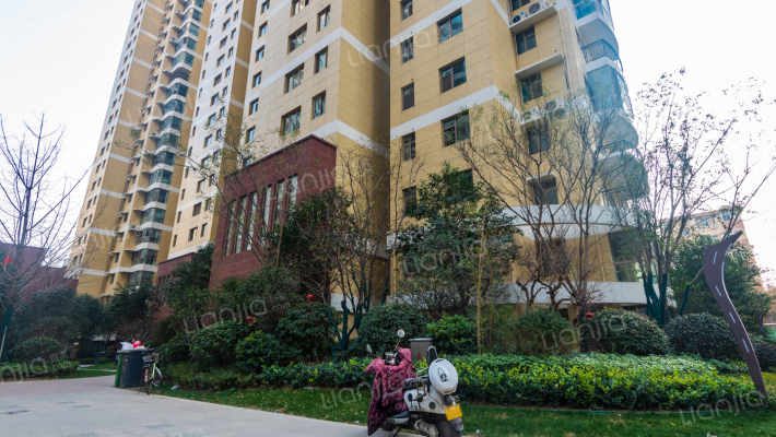 锦美南华府外景图