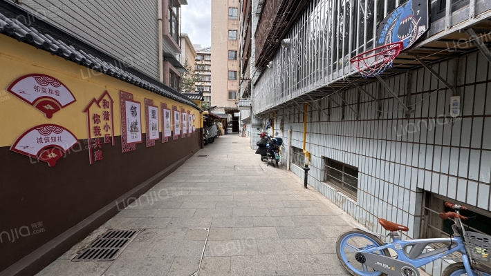 瓦仓北路76号外景图