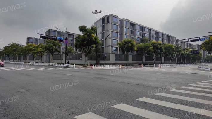 香岸云栖燕庐外景图