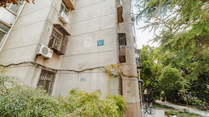 省烟草公司宿舍外景图