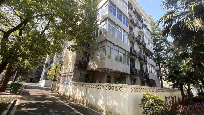 气象学校家属院外景图