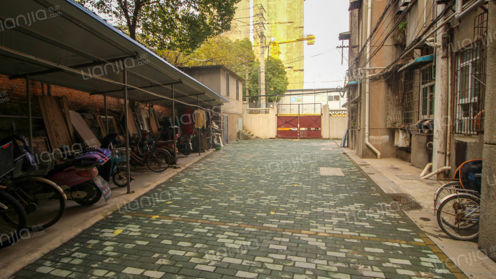 省文物总店宿舍外景图