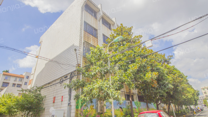 金马小区外景图