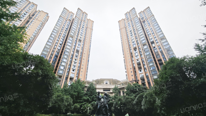 中海右岸外景图