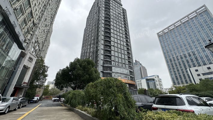 浙商大厦外景图