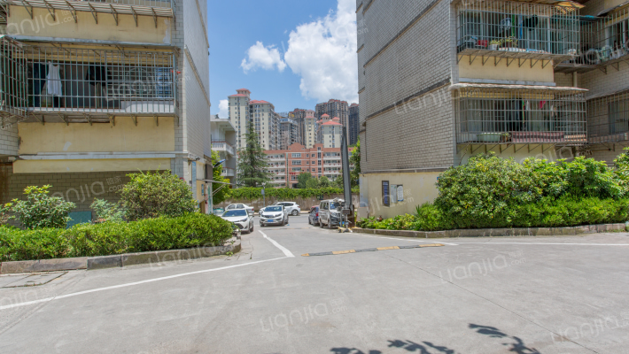 贵州省地质矿产勘查开发局117地质大队小区外景图