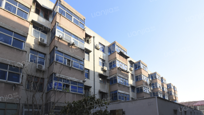 许昌县粮油食品厂宿舍楼外景图