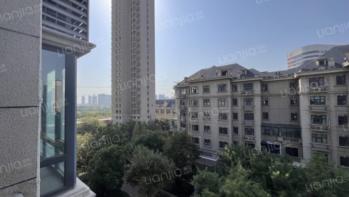 鹿鸣湖壹号一期首府外景图