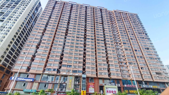 兴业广场外景图