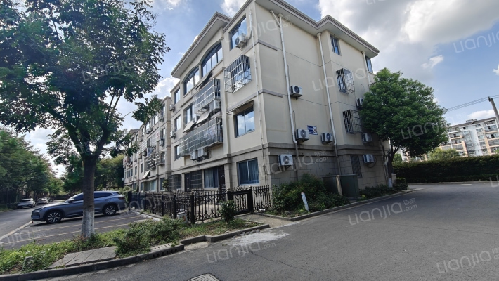 碧水云天外景图