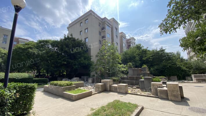 新世界花园朗盈居外景图