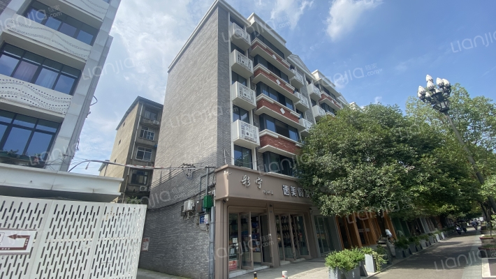 桂湖东路一巷8号外景图